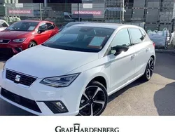 Weiss Neu 2025 Seat Ibiza FR Limousine | 24.990 € (Etwas zu teuer)