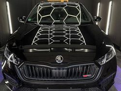 Schwarz Gebraucht 2023 Skoda Octavia RS Kombi | 34.990 €