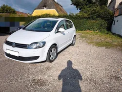 Weiß Gebraucht 2009 VW Golf Plus Team Van / Kleinbus | 4.350 € (Superpreis)