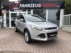 Silber Gebraucht 2016 Ford Kuga Titanium SUV | 15.200 € (Fairer Preis)