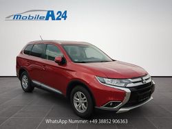 Rot Gebraucht 2016 Mitsubishi Outlander SUV | 19.499 € (Etwas zu teuer)