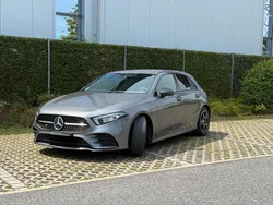 Grau Gebraucht 2019 Mercedes A220 AMG line Limousine | 23.499 € (Guter Preis)