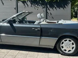Schwarz Gebraucht 1994 Mercedes E320 Cabrio | 27.900 €