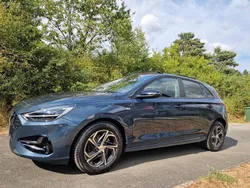 Blau Gebraucht 2020 Hyundai i30 Intro Edition Limousine | 17.250 € (Fairer Preis)