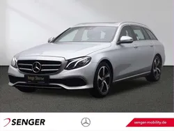 Silber Gebraucht 2019 Mercedes E220 Avantgarde Kombi | 29.970 € (Superpreis)