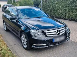 Schwarz Gebraucht 2013 Mercedes C200 Kombi | 6.500 € (Fairer Preis)