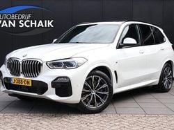 Weiß Gebraucht 2019 BMW X5 M Sport SUV | 43.225 € (Etwas zu teuer)