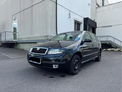 Schwarz Gebraucht 2003 Skoda Fabia Kleinwagen | 500 € (Superpreis)