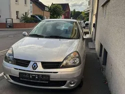 Gebraucht 2005 Renault Clio II Dynamique Limousine | 1.000 € (Guter Preis)