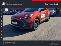 Metal oxide (4z3)/ black (202) Neu 2025 Toyota C-HR SUV | 42.880 € (Fairer Preis)