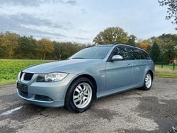 Silber Gebraucht 2007 BMW 320 Advantage Kombi | 2.990 € (Guter Preis)