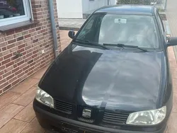 Schwarz Gebraucht 2002 Seat Ibiza Kleinwagen | 499 € (Superpreis)