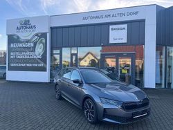 Graphitegrau metallic Neu 2025 Skoda Octavia SportLine Kombi | 37.990 € (Etwas zu teuer)