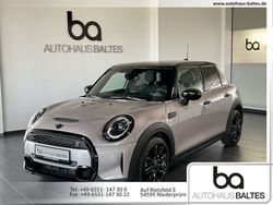 Rooftop grey met. Gebraucht 2024 Mini Cooper S Classic Kleinwagen | 29.849 € (Etwas zu teuer)