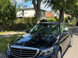Blau Gebraucht 2015 Mercedes C220 Limousine | 18.900 € (Fairer Preis)