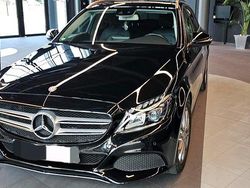 Schwarz Gebraucht 2017 Mercedes C200 Kombi | 23.500 € (Etwas zu teuer)