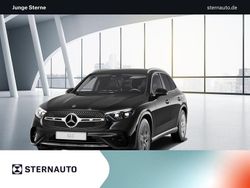Unilack schwarz uni Gebraucht 2022 Mercedes GLC220 AMG line SUV | 46.886 € (Fairer Preis)