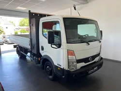 Weiß Gebraucht 2007 Nissan Cabstar Abholung | 3.990 €
