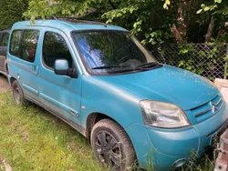 Blau Gebraucht 2003 Citroën Berlingo Van / Kleinbus | 1.250 € (Superpreis)
