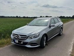 Grau Gebraucht 2014 Mercedes E220 Edition Kombi | 11.900 € (Guter Preis)