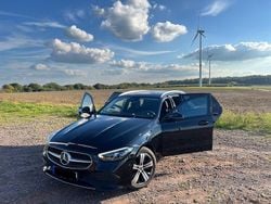 Schwarz Gebraucht 2022 Mercedes 200 Kombi | 27.750 € (Superpreis)