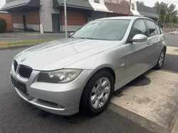 Silber Gebraucht 2007 BMW 318 Limousine | 2.990 € (Superpreis)