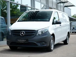 Weiß Gebraucht 2020 Mercedes Vito Van / Kleinbus | 38.080 €
