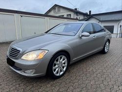 Silber Gebraucht 2008 Mercedes S320 Limousine | 5.900 €