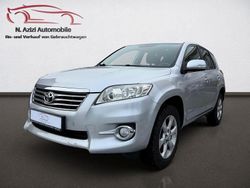 Silber Gebraucht 2011 Toyota RAV4 Life SUV | 7.799 € (Fairer Preis)