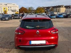 Rot Gebraucht 2019 Renault Clio GrandTour LIMITED Kombi | 6.100 € (Guter Preis)