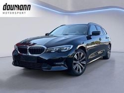 Schwarz Gebraucht 2020 BMW 320 Advantage Kombi | 23.490 € (Fairer Preis)
