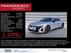 Florettsilber metallic Gebraucht 2024 Audi RS e-tron GT Sport Limousine | 89.890 € (Etwas zu teuer)