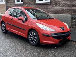 Rot Gebraucht 2007 Peugeot 207 Filou Kleinwagen | 1.299 € (Guter Preis)