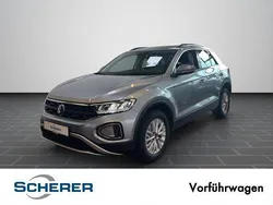 Pyritsilber metallic Neu 2025 VW T-Roc Life SUV | 25.590 € (Superpreis)
