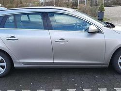 Gebraucht 2011 Volvo V60 Momentum Kombi | 3.300 € (Superpreis)