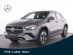 Grau metalliclack mountaingrau Gebraucht 2024 Mercedes GLA200 Progressive SUV | 38.685 € (Fairer Preis)