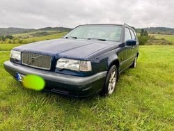 Blau Gebraucht 1996 Volvo 850 Kombi | 3.000 €