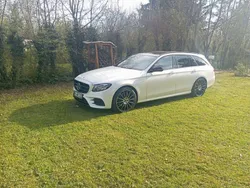 Weiß Gebraucht 2018 Mercedes E220 Kombi | 26.450 € (Etwas zu teuer)