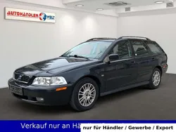 Schwarz Gebraucht 2003 Volvo V40 Kombi | 999 € (Superpreis)