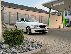 Weiß Gebraucht 2008 BMW 118 Kleinwagen | 5.000 € (Etwas zu teuer)