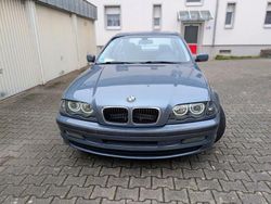 Blau Gebraucht 1999 BMW 323 Limousine | 4.500 € (Guter Preis)