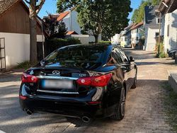 Schwarz Gebraucht 2014 Infiniti Q50 Limousine | 12.999 €
