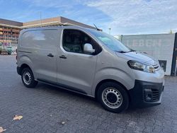 Silber Gebraucht 2017 Citroën Jumpy Van / Kleinbus | 10.500 € (Fairer Preis)