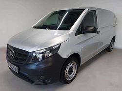 Grau Gebraucht 2020 Mercedes Vito Van | 18.390 € (Guter Preis)