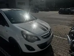 Weiß Gebraucht 2013 Opel Corsa Kleinwagen | 3.000 € (Guter Preis)
