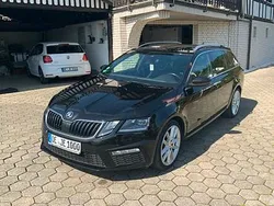 Schwarz Gebraucht 2019 Skoda Octavia vRS Kombi | 19.700 € (Fairer Preis)