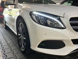 Weiß Gebraucht 2017 Mercedes C180 Edition Limousine | 22.900 € (Fairer Preis)