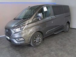 Grau Gebraucht 2022 Ford Tourneo Titanium X Van / Kleinbus | 32.900 € (Fairer Preis)