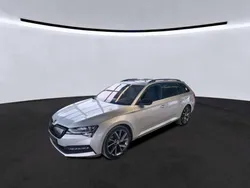 Brilliantsilber metallic Gebraucht 2021 Skoda Superb SportLine Kombi | 26.695 € (Fairer Preis)