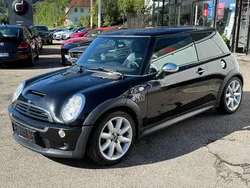 Schwarz Gebraucht 2004 Mini Cooper S Kleinwagen | 3.499 € (Teuer)